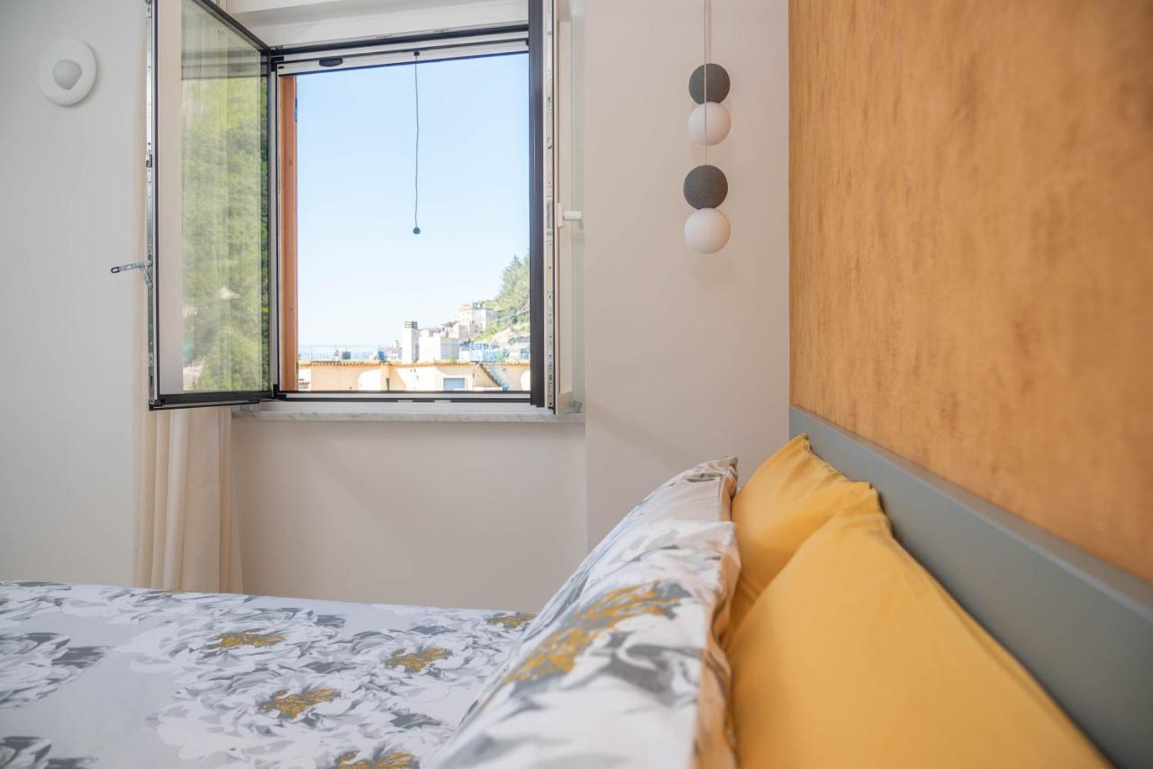Casa Aura - Amalfi Coast Apartman Maiori Kültér fotó